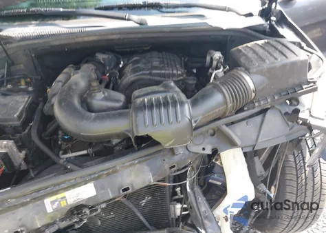 2015 Jeep Grand Cherokee Overland из США, поврежденный, VIN 1C4RJFCG7FC667221